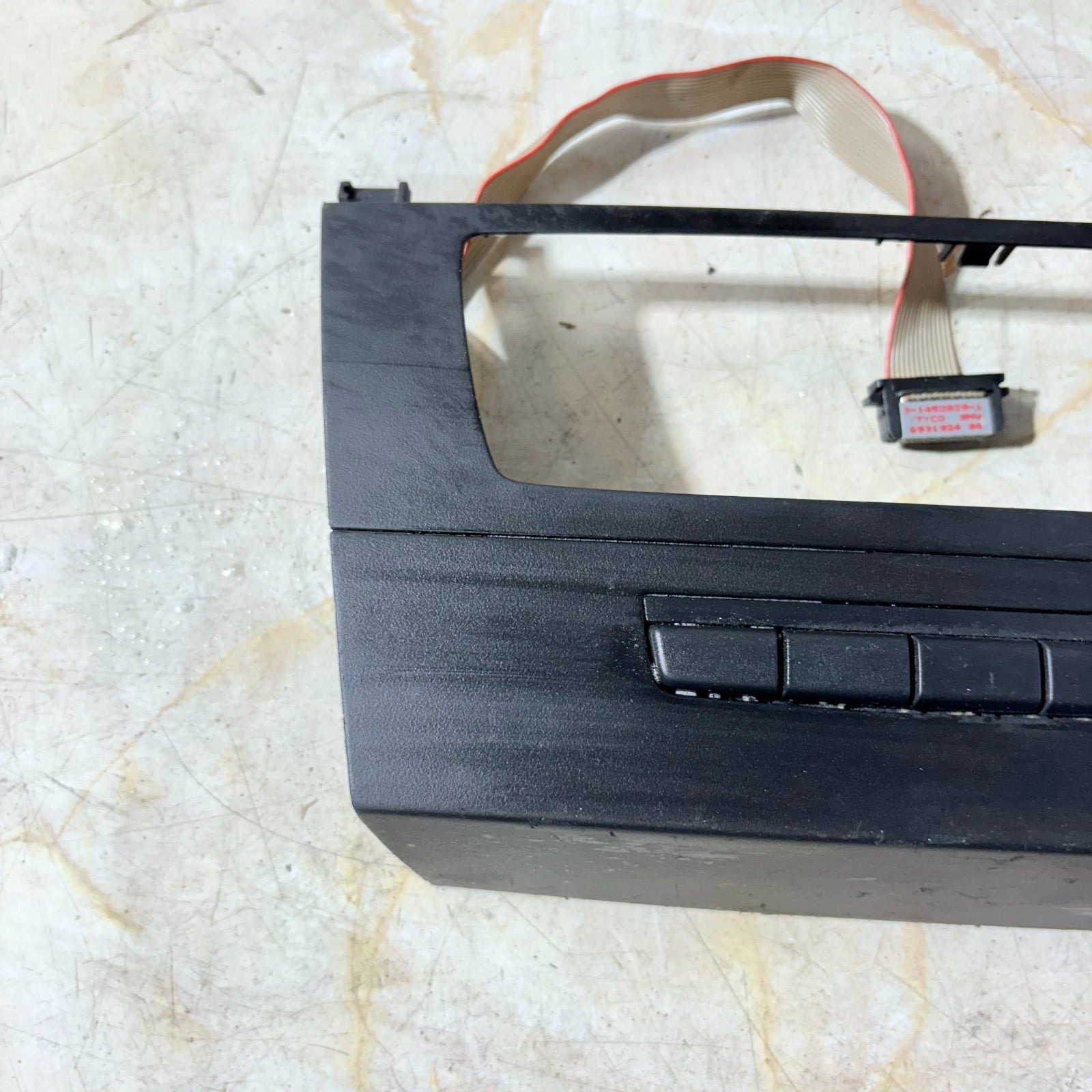 Bmw 320 D 2010-2013 Heater Control Surround 03744600 GENUNE