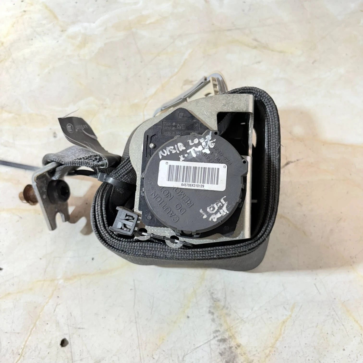 Jaguar X-Type X400 2.2 D 2007 RHD Rear Right Seat Belt 33046457 1975902 2000
