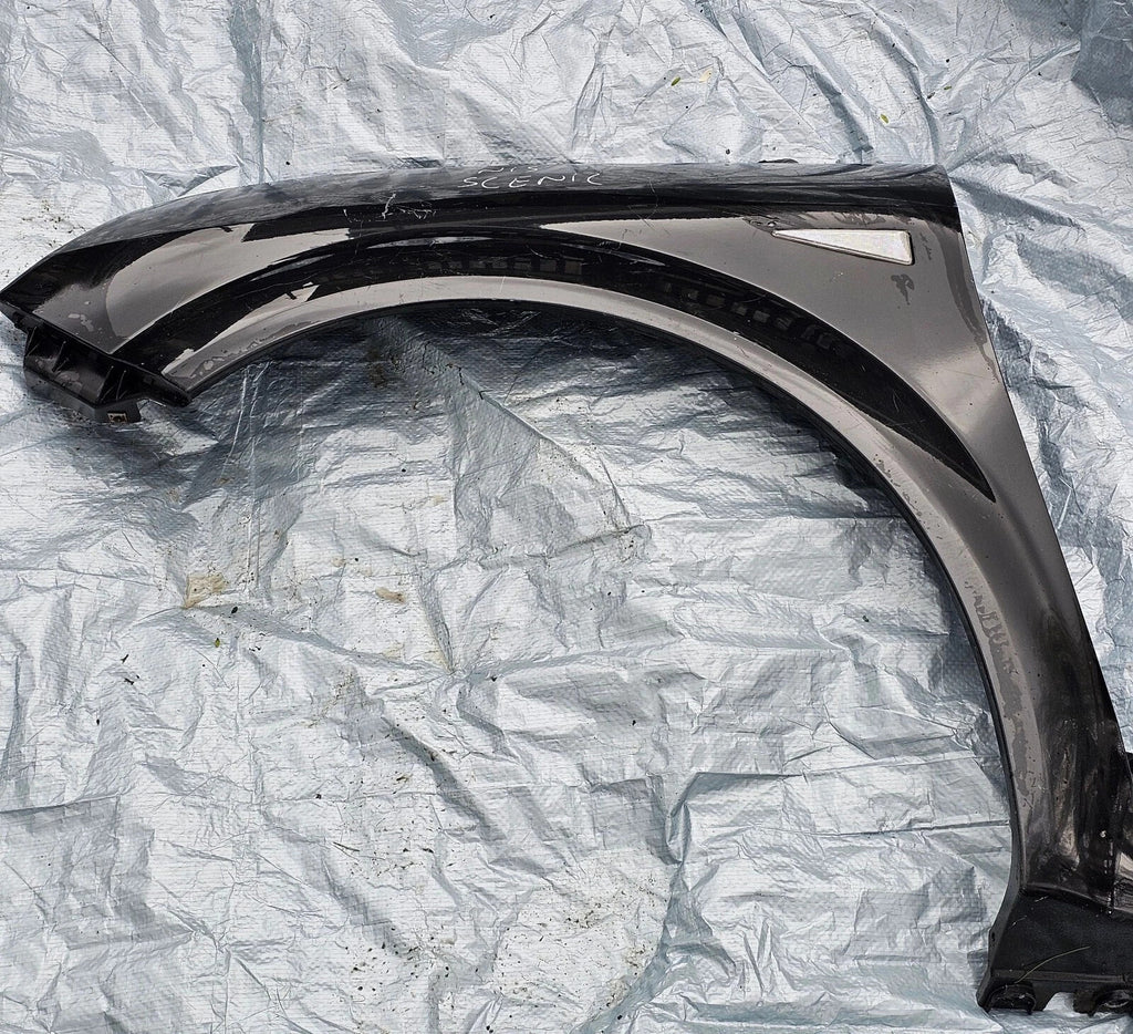RENAULT SCENIC PASSENGER SIDE N/S/F WING IN BLACK NV676 2003 2004 2005 2006 2007