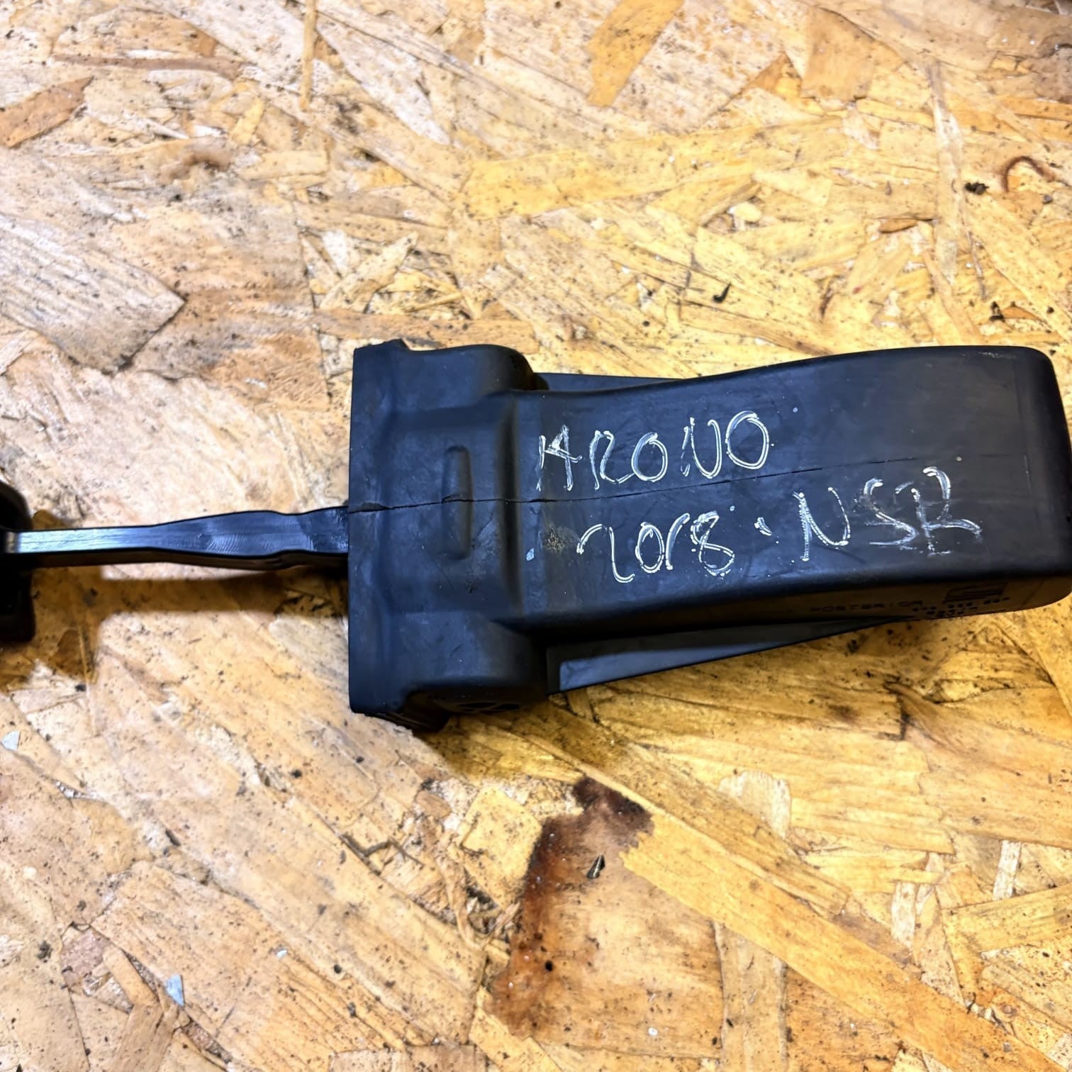 2018 AUDI A3 SALOON PASSENGER REAR DOOR CHECK STRAP 8V5837267