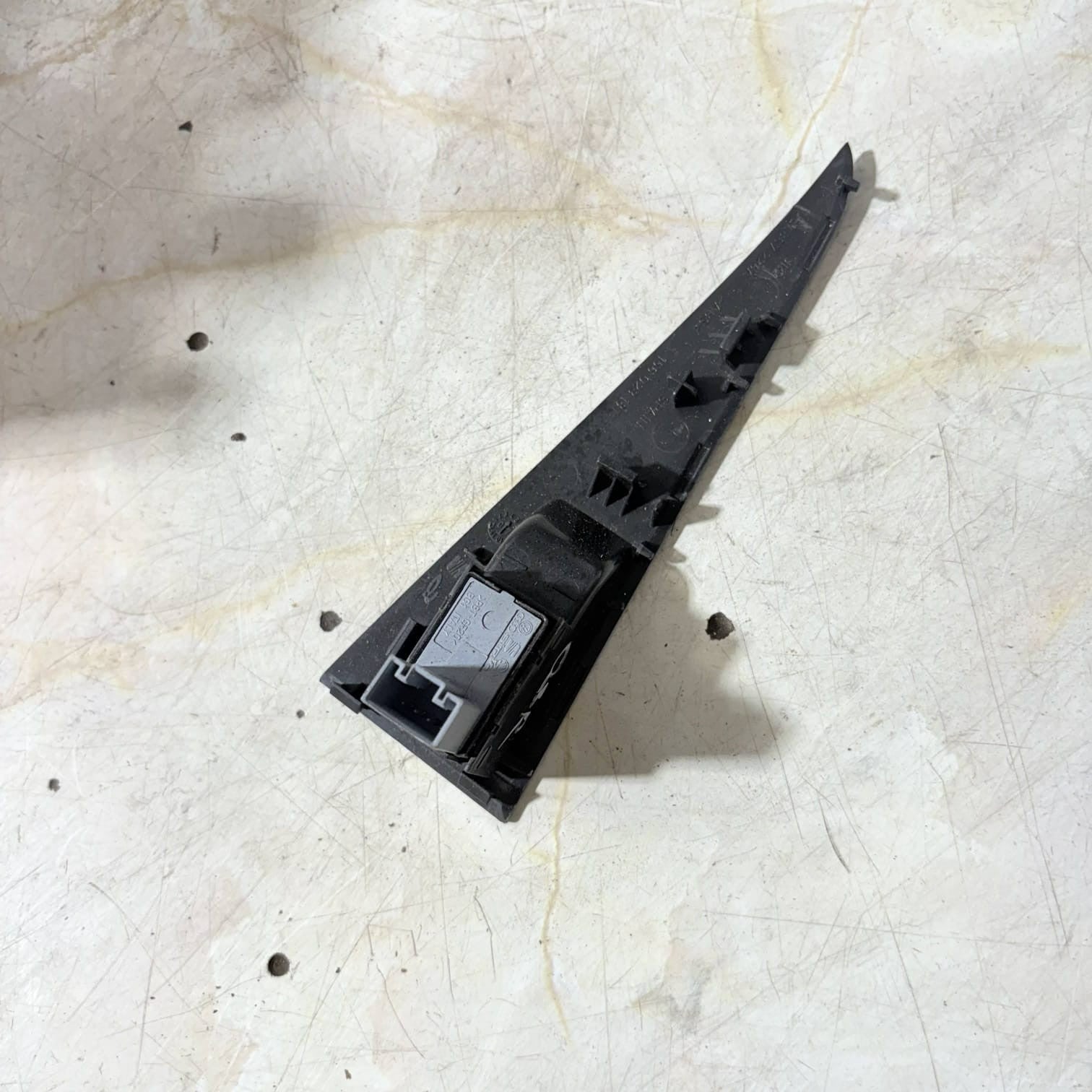 SEAT Leon MK2 1P 2005-2012 Rear Right OSR Power Window Switch Trim 1P0867228A