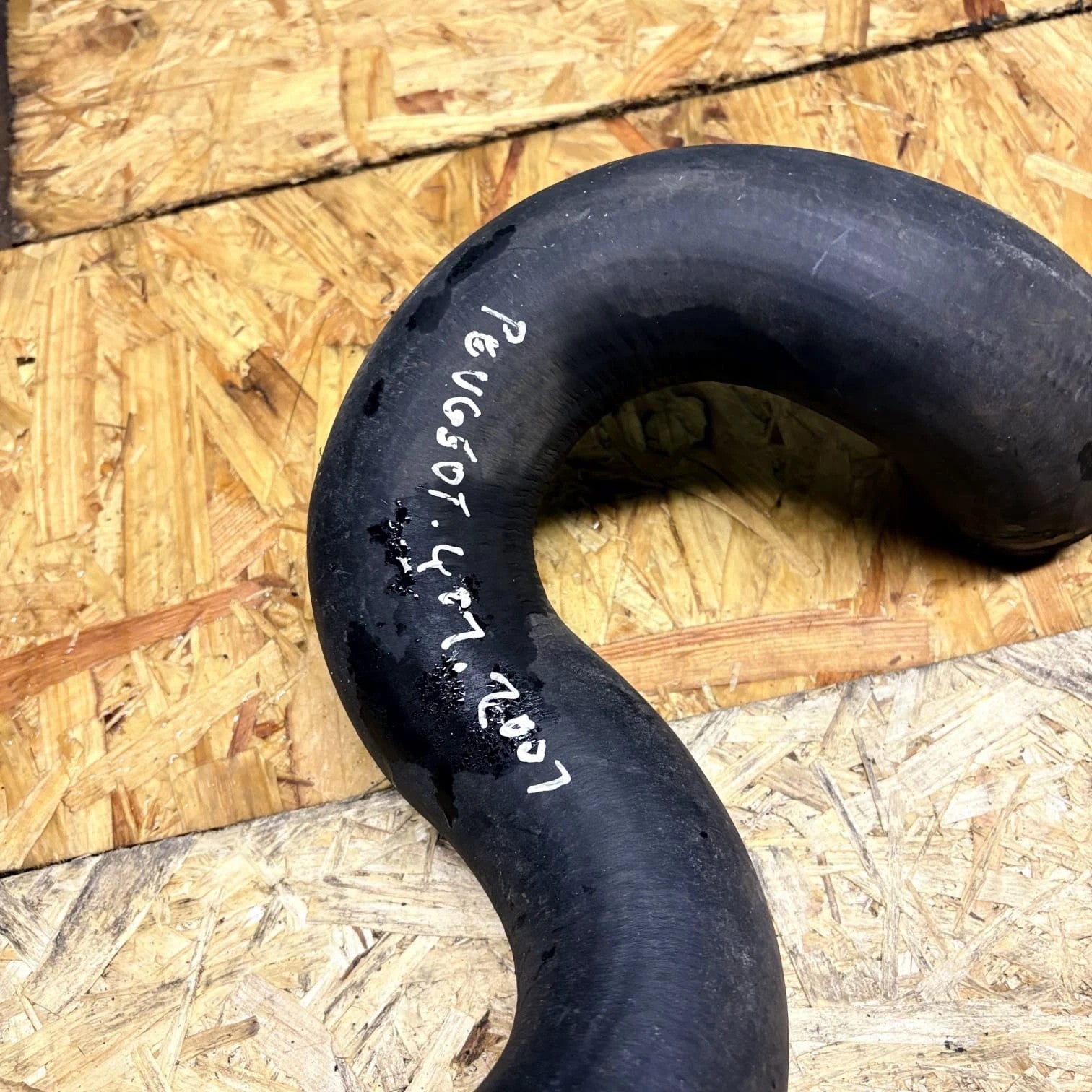 Peugeot 407 2.0 HDi Upper Intercooler Turbo Hose 0382LA 2004-2010