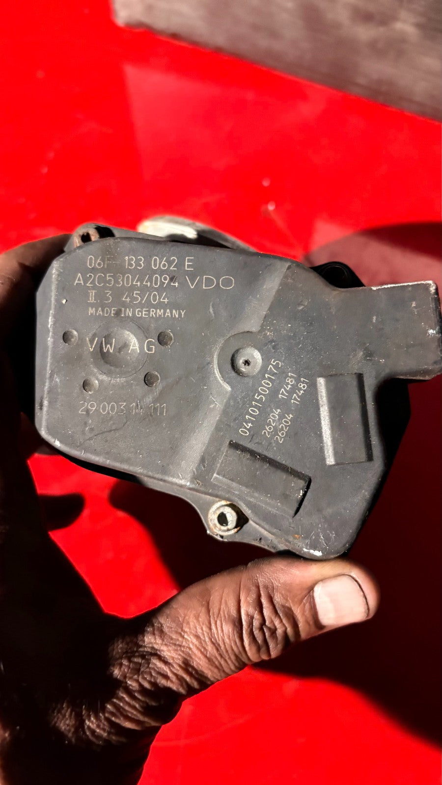 VW GOLF 2004 Throttle Body-06F 133 062 E-06F133062E