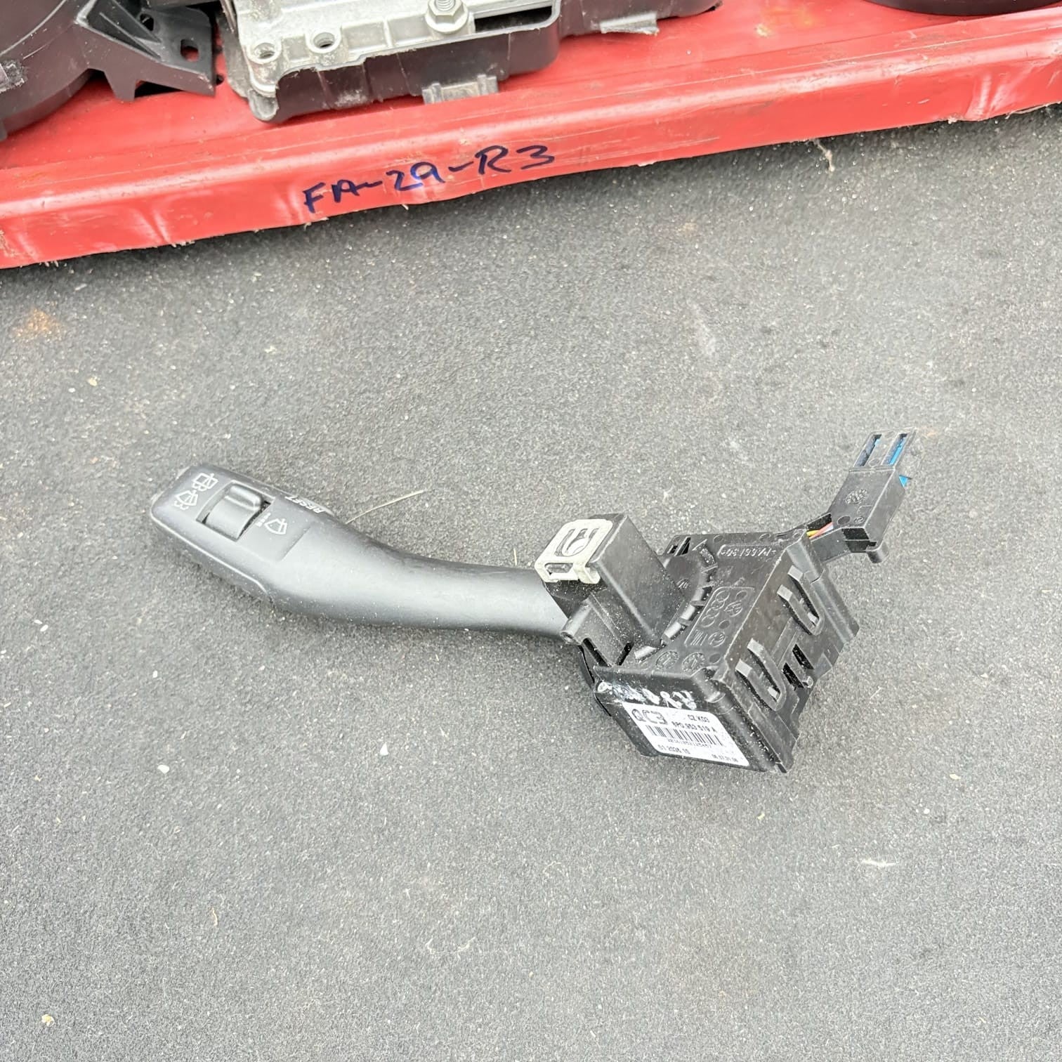 Audi A3 8P 2004-2008 Steering Column Wiper Stalk Switch 8P0953519A 8P0 953 519 A