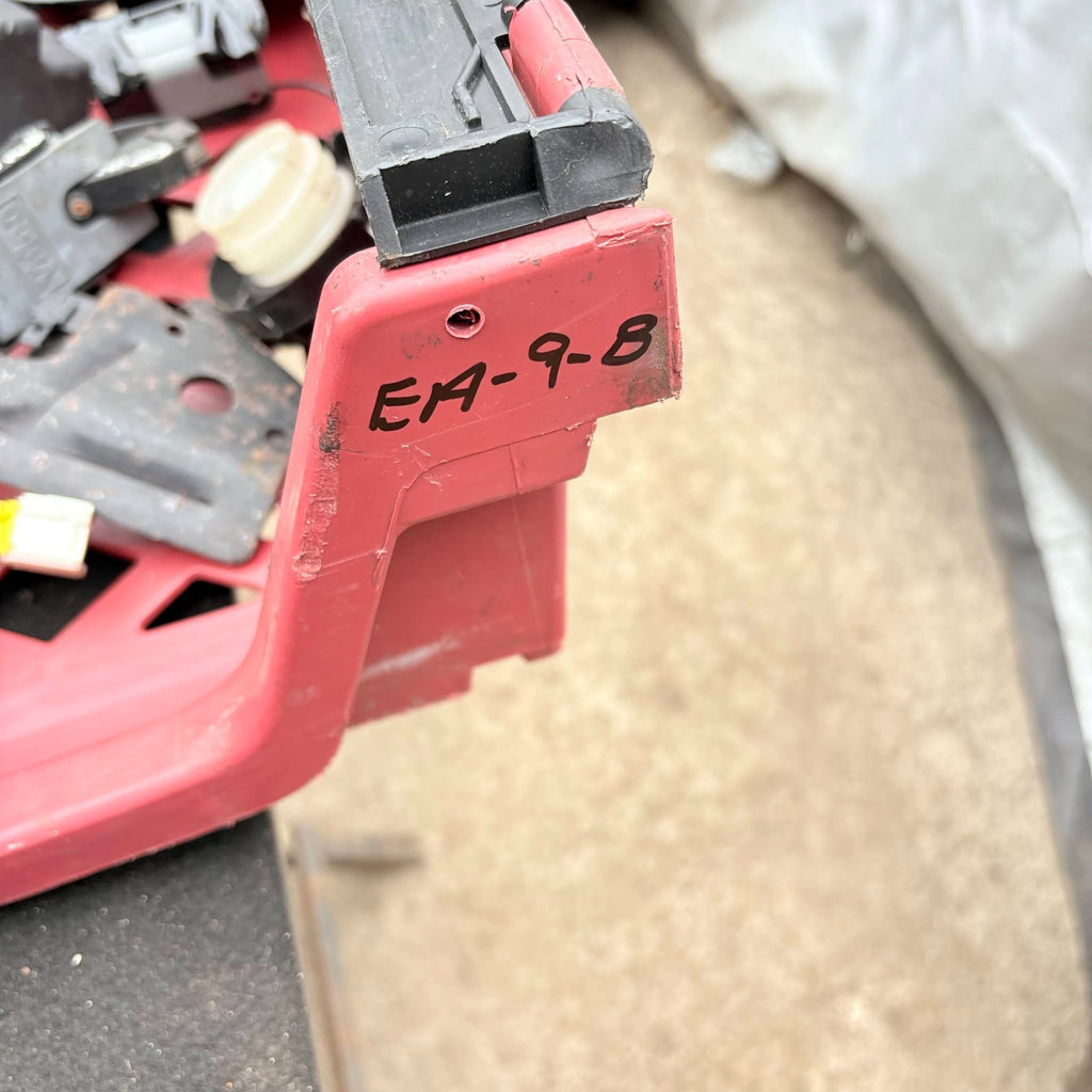 HYUNDAI I40 MK1 2011-19 ENGINE BAY RELAY FUSE BOX BOARD MODULE