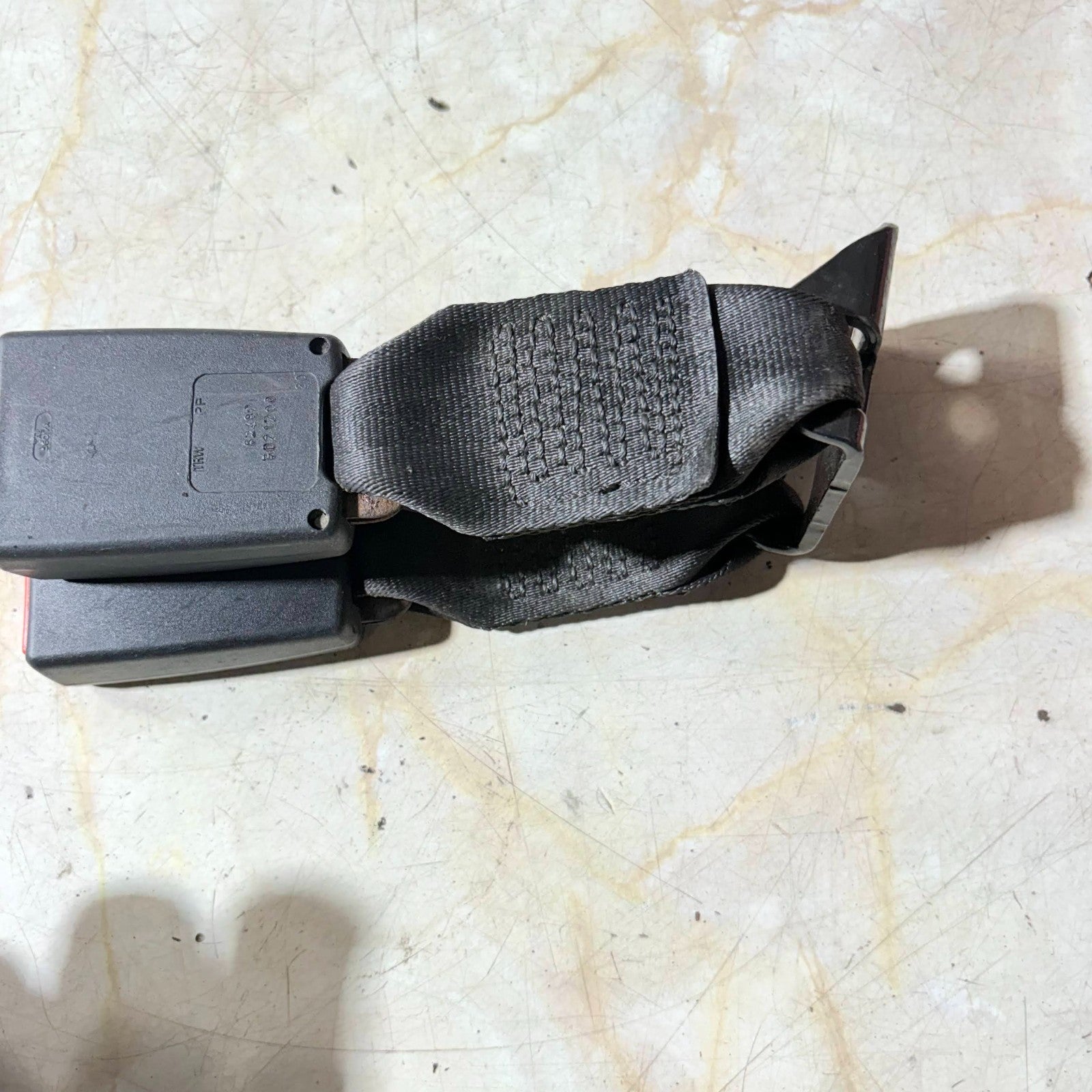 Toyota Avensis Right Driver Os Rear Seat Belt Stalk Buckle Twin Mk2 2003-2009A