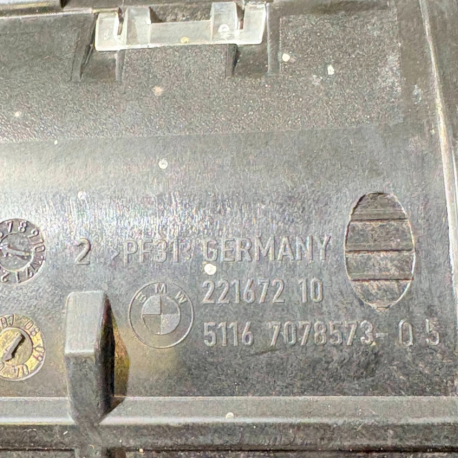BMW 1 Series E87 2004-2011 Dashboard Ash Tray 221672