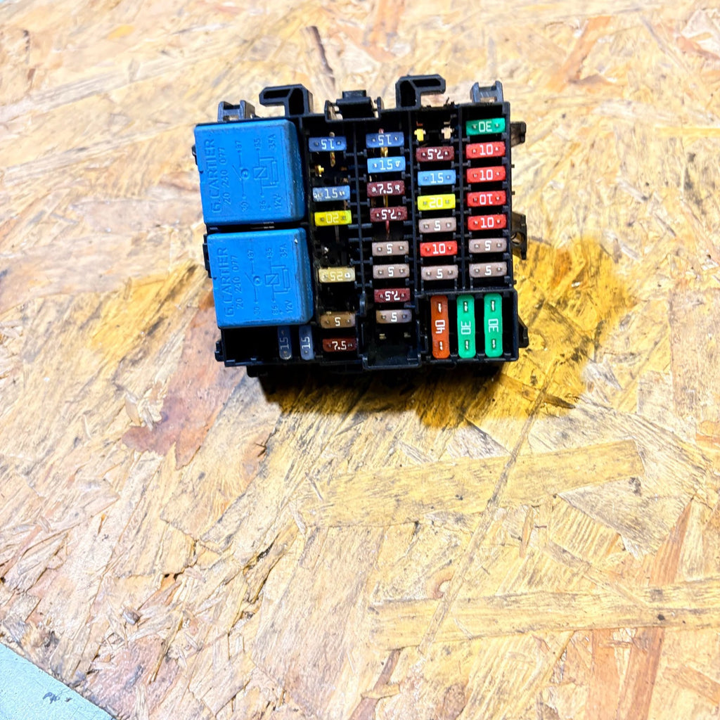 Dacia Logan 2010 Fuse Box & Relay Box (Blade Fuse Panel) | 3 Month Warranty