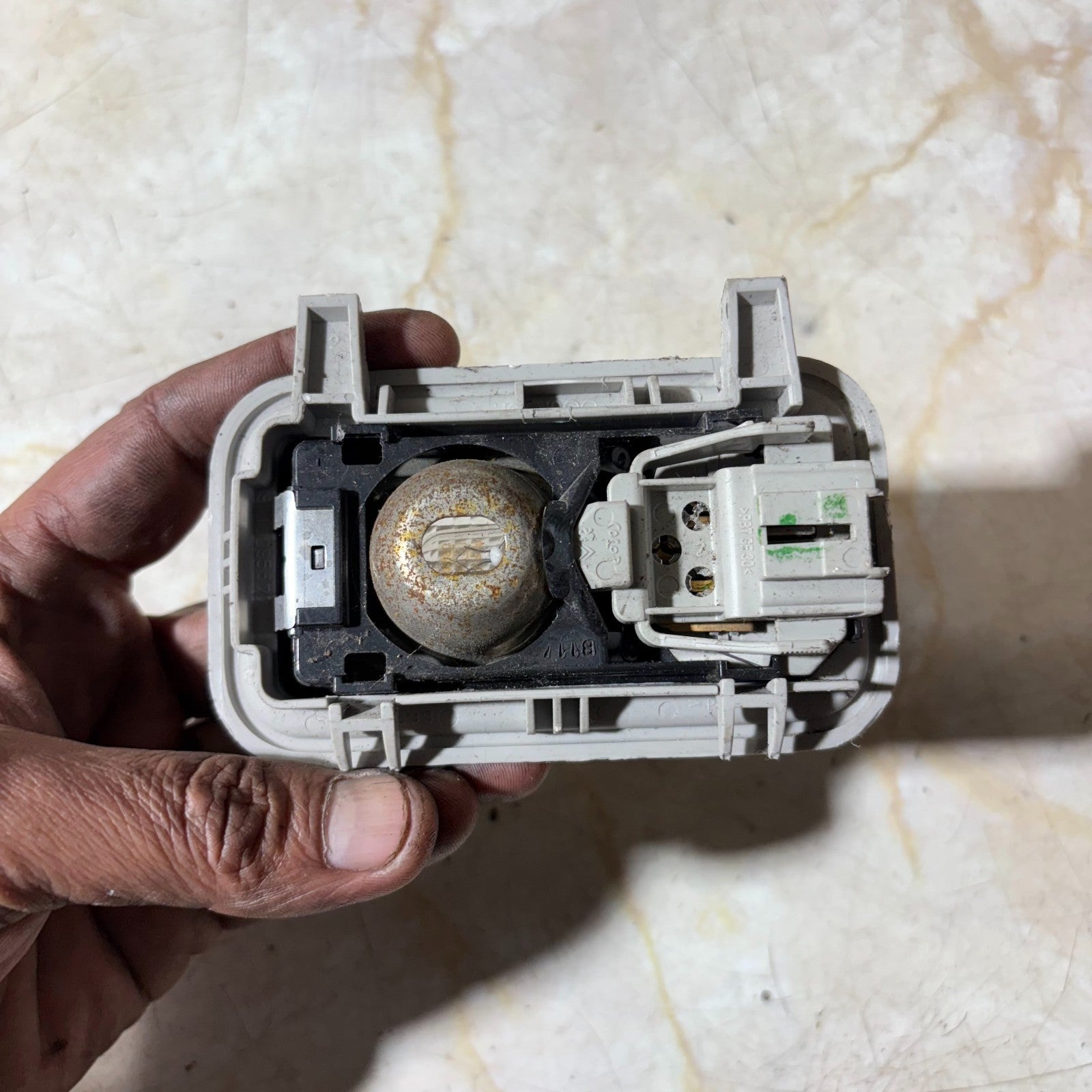 9810095677 INTERIOR LIGHT FOR CITROËN C3