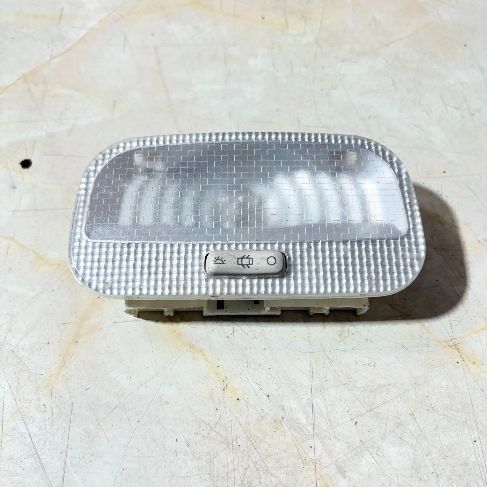 CITROEN C3 PICASSO 2008-2017 INTERIOR LIGHT 9682063980