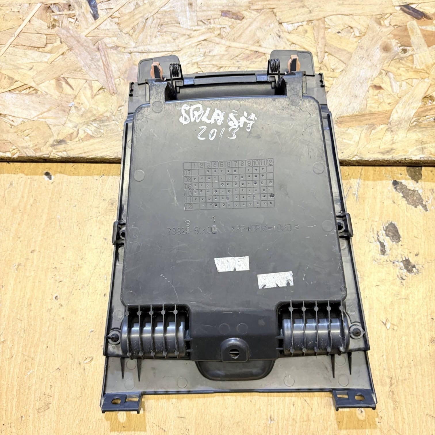 Suzuki Splash/Vauxhall Agila B 2008-2014 Cubby Box 73821-51K0