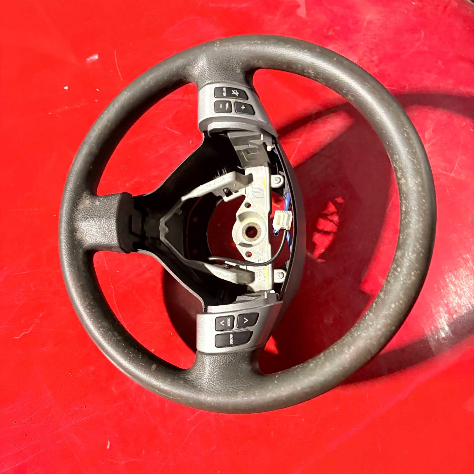 SUZUKI SWIFT 04-10 MULTI FUNCTION STEERING WHEEL GS131-05610