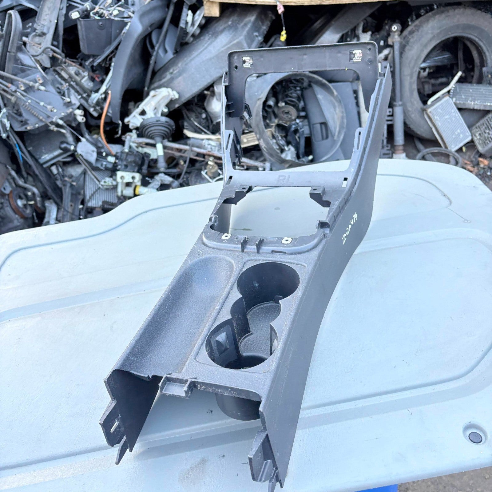 VW Golf Plus CrossGolf Center Console Trim Cup Holder Panel 2004-2014 5M0862534