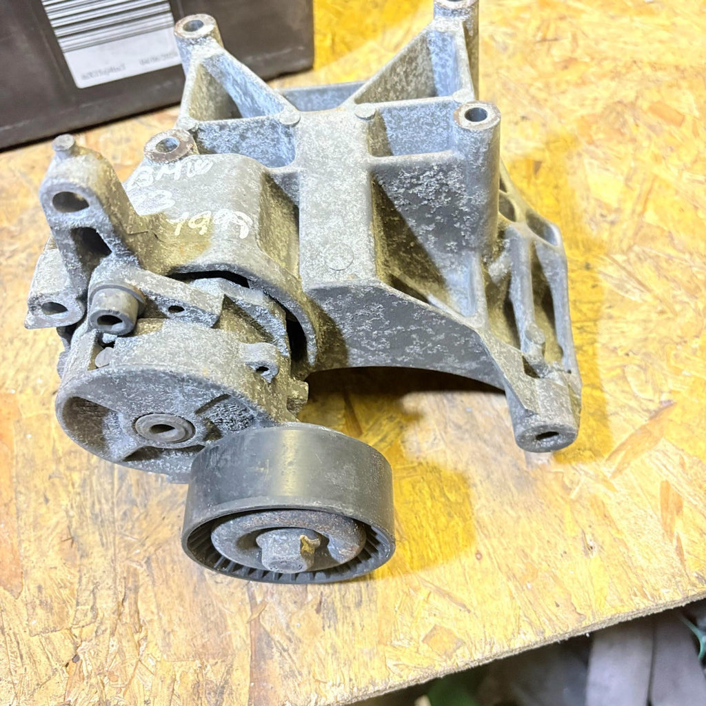 BMW Z3 1.8 1995-2000 1.9 1995-1999 1.9i 2000-2002 Alternator Bracket Tensioner