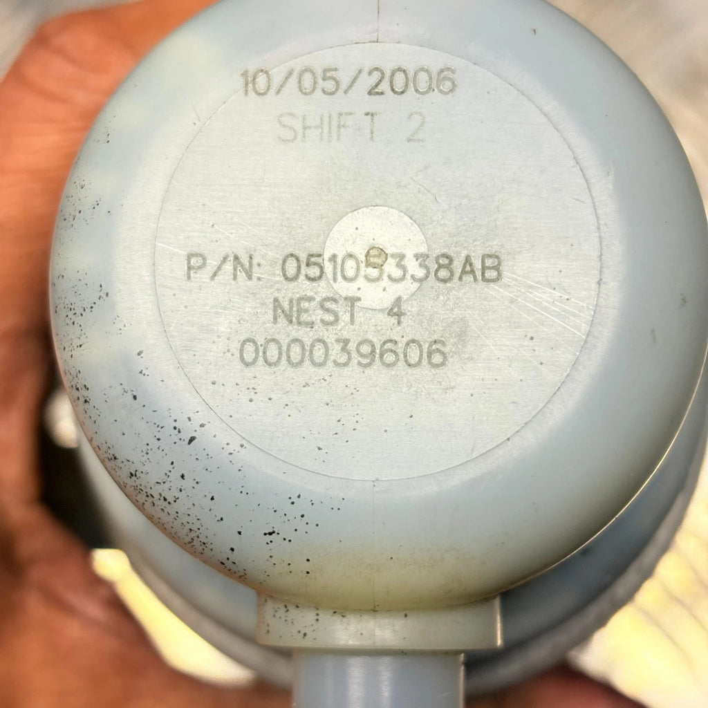 Power Steer Reservoir 05105338AB Dodge Caliber 07-12 Compass/Patriot 07-09 11-17