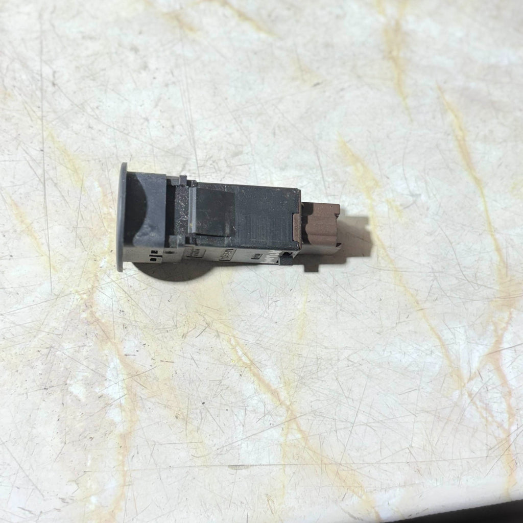 NISSAN MICRA 2002-2010 AIRBAG ON OFF SWITCH
