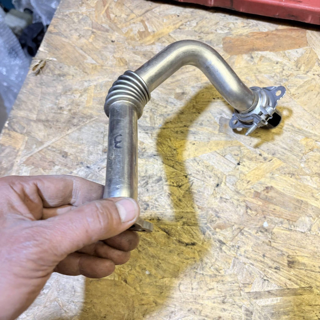 SKODA OCTAVIA MK2 1.6 TDI ENGINE CAY EGR COOLER CONNECTING PIPE