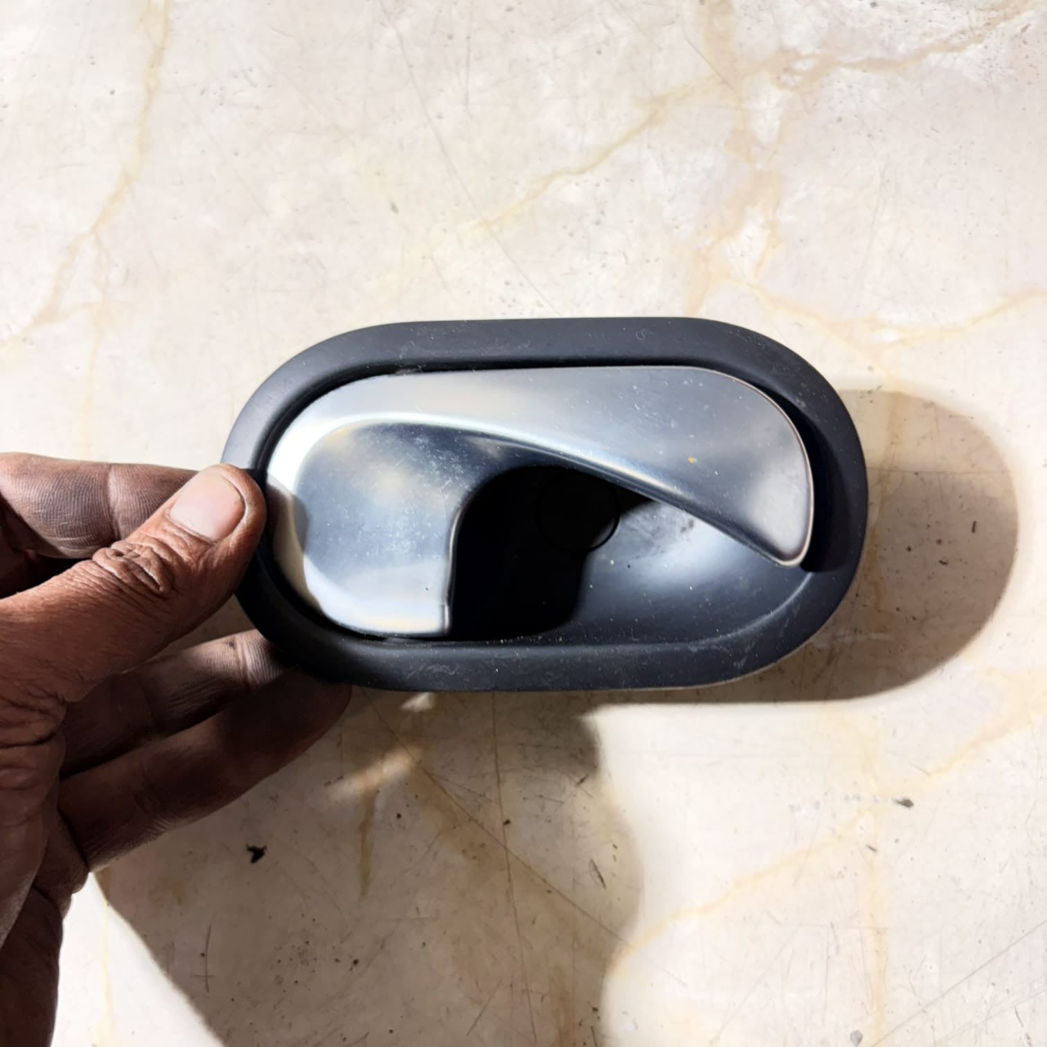 RENAULT TWINGO MK2 3DR INTERIOR DOOR HANDLE 8200028486