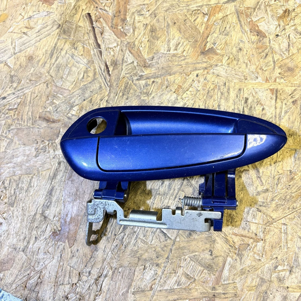 Left Front Passenger Side External dOor Handle For Fiat Punto 2005-2009