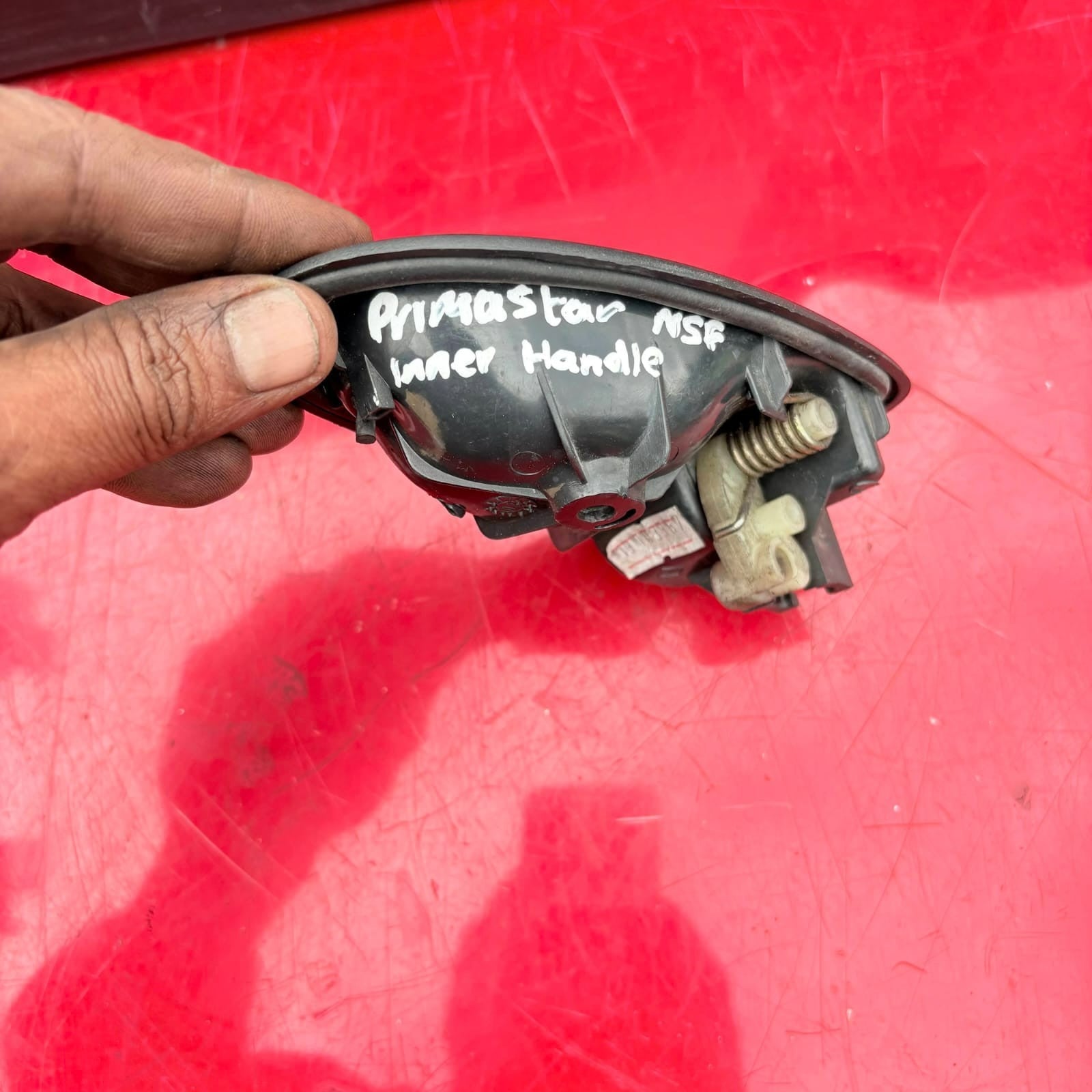 RENAULT MASTER DOOR INTERIOR HANDLE FRONT Right 7700830078, 91127201