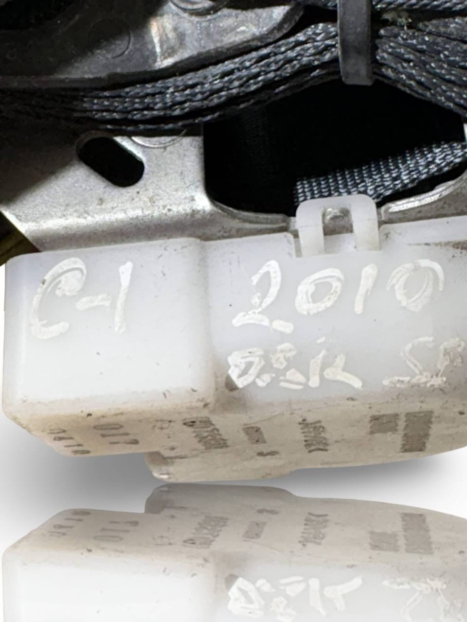 C-1 OSR Seatbelt 2010 3637 E047501