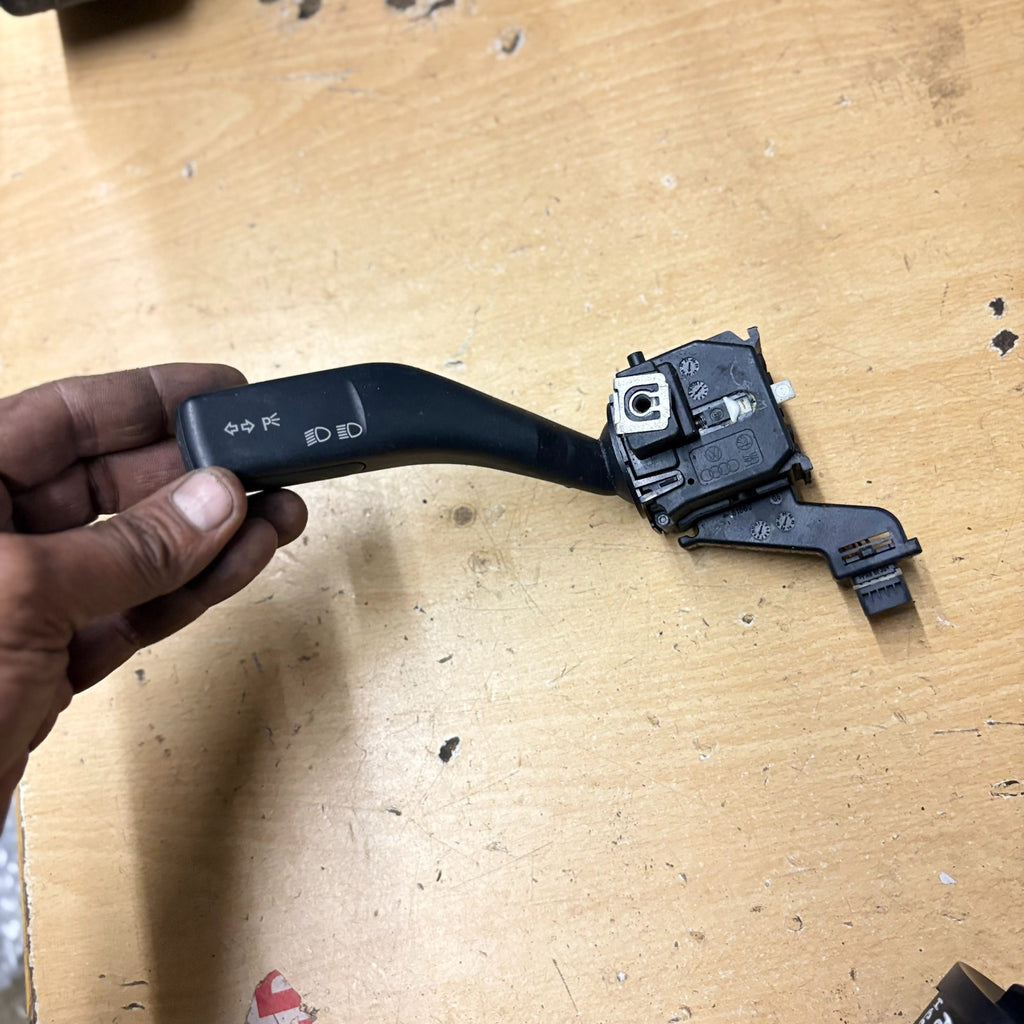 VW Golf Mk5/Mk6 2003-2013 Wiper & Washer Stalk Switch 1K0953519J MFA
