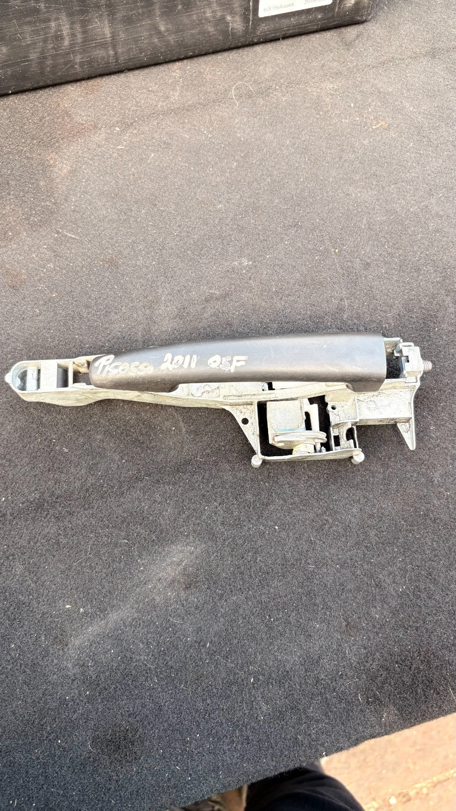 Citroen Picasso 2011 Front right front door exterior handle 1199D4