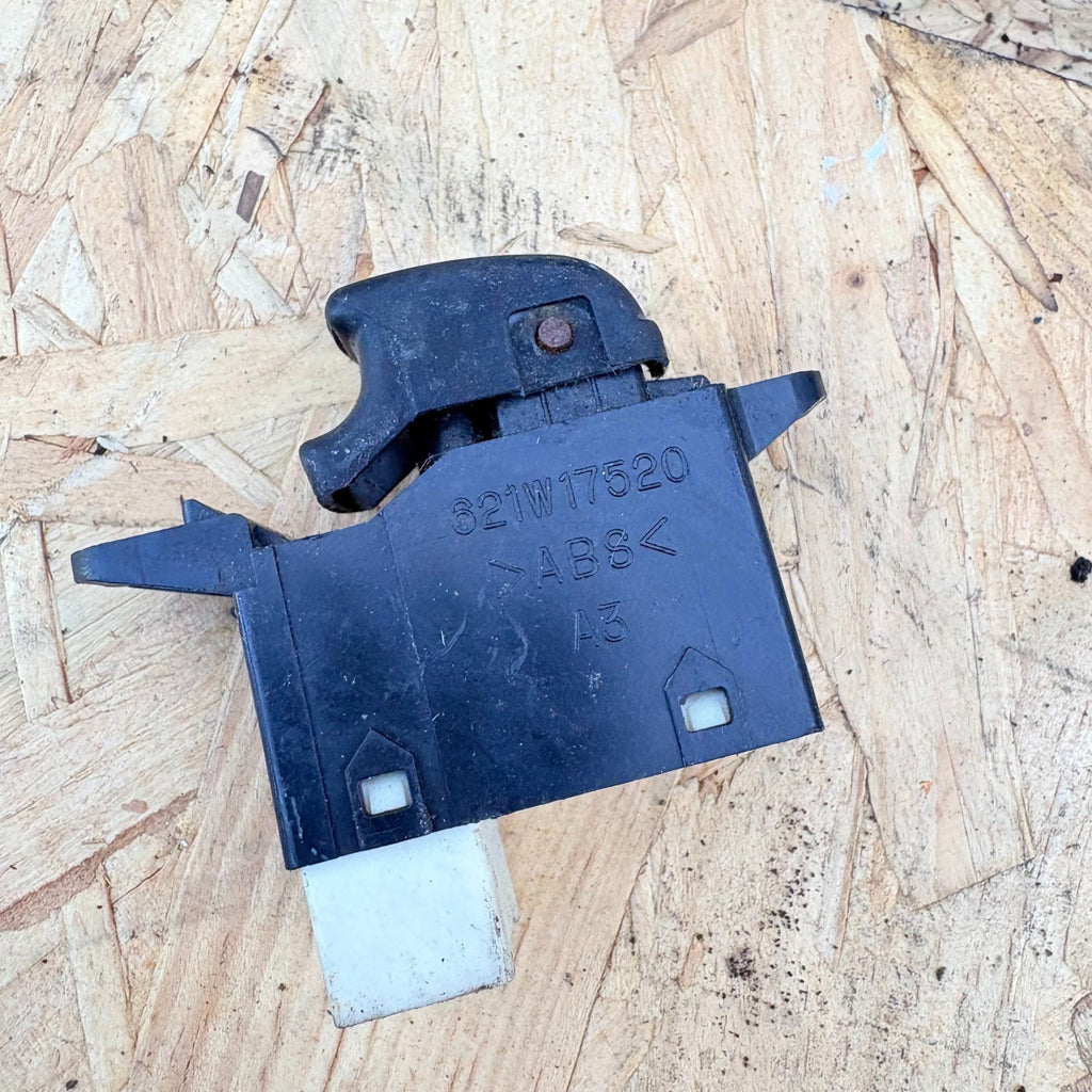 Hyundai Santa Fe SM 2001-2006 Rear Left Power Window Switch 93580-26100