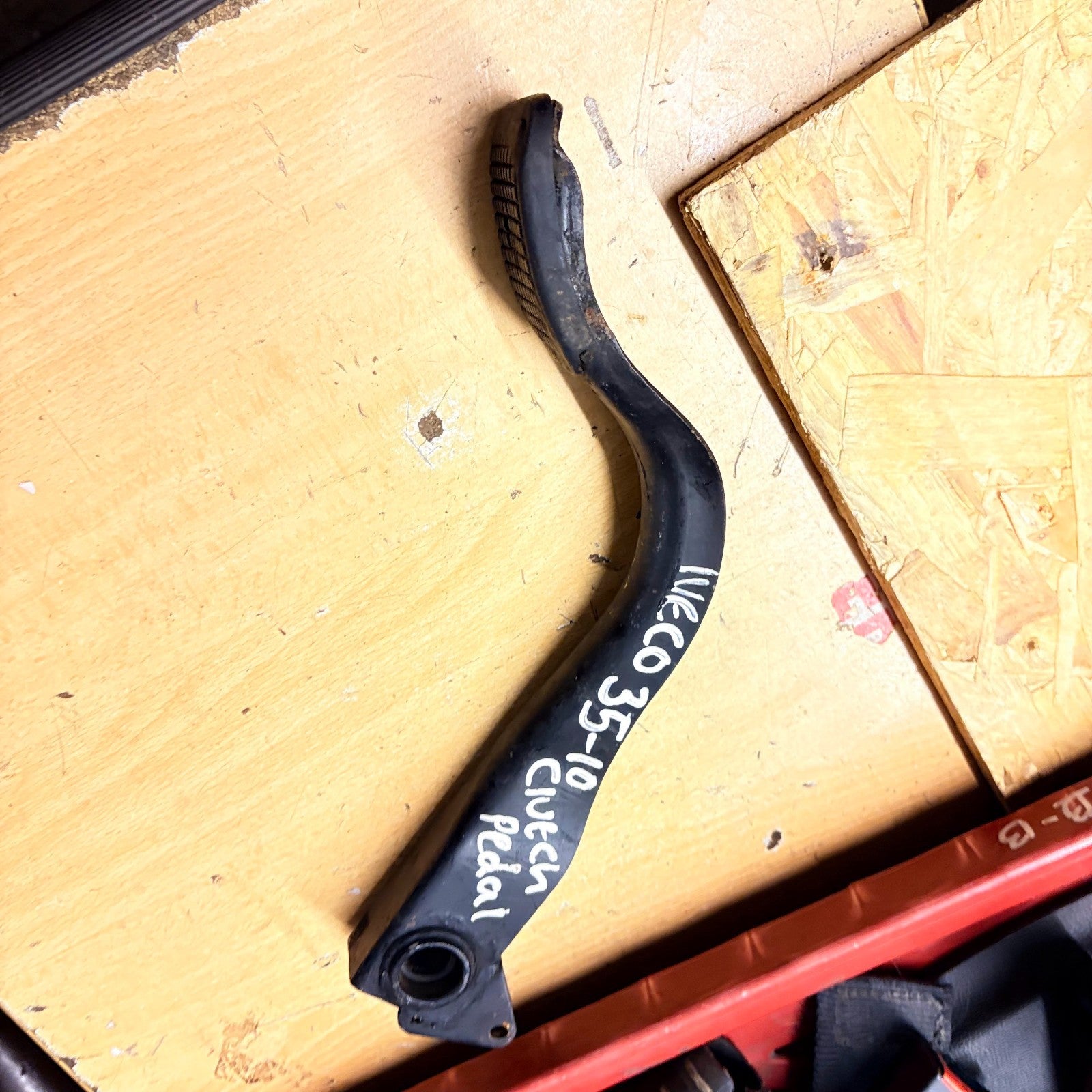 Iveco Daily 35-10 1999-2006 Manual Clutch Foot Pedal Control Lever Arm