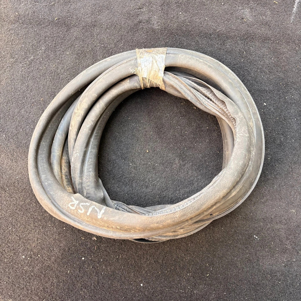 Skoda Fabia MK3 NJ 15-21 Rear Left Nearside Door Body Weatherstrip Rubber Seal