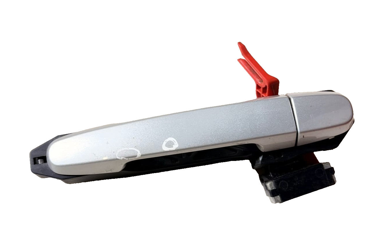 Toyota Yaris Mk2 2006-2011 5DR Rear Left NSR Exterior Door Handle Silver