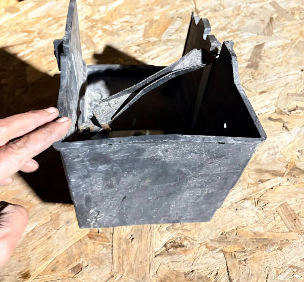 Ford Focus Battery Tray Box Mk3 2010-2018