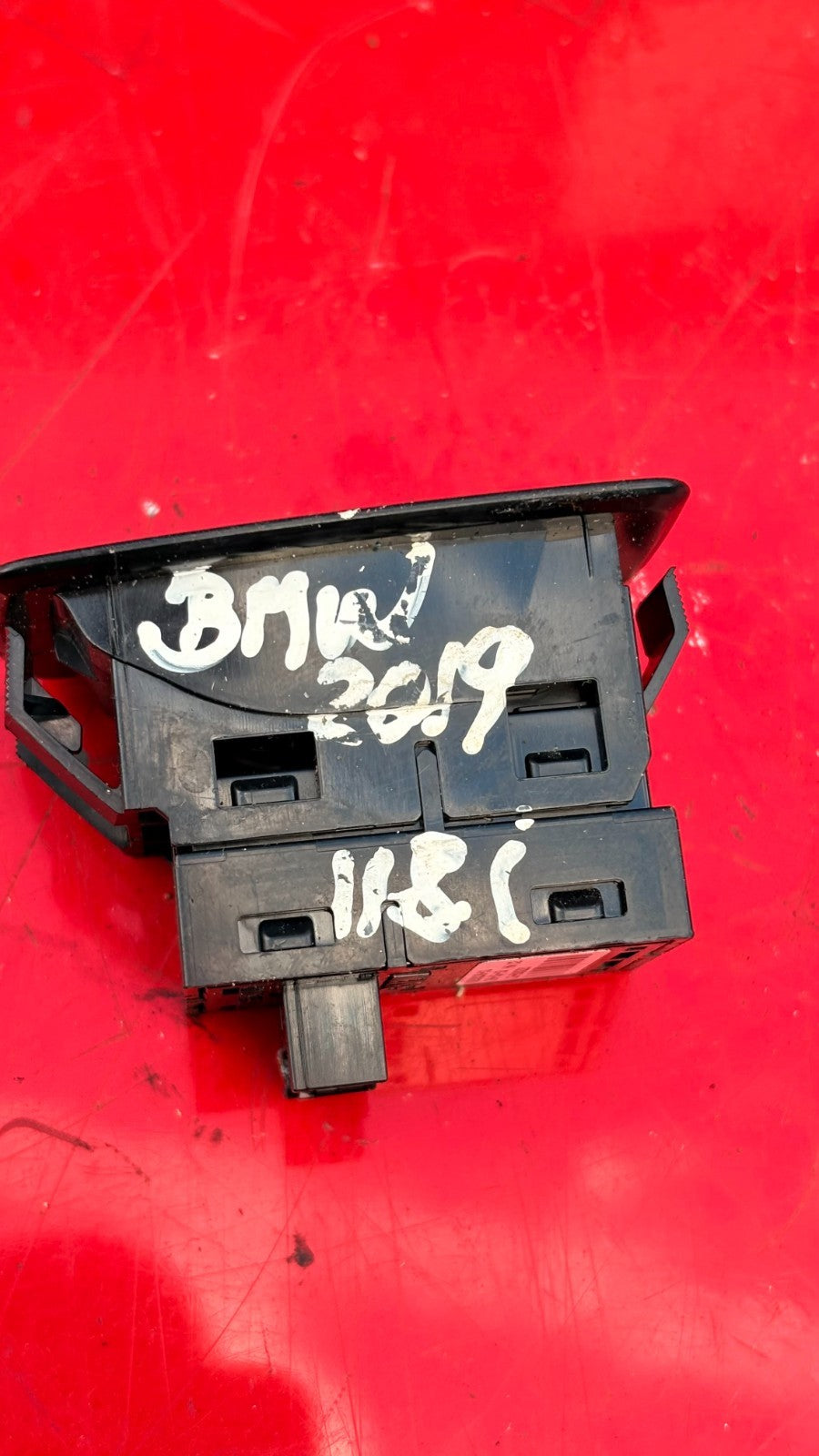 BMW 1 Series Window Switch 118i 2019-9208106-03