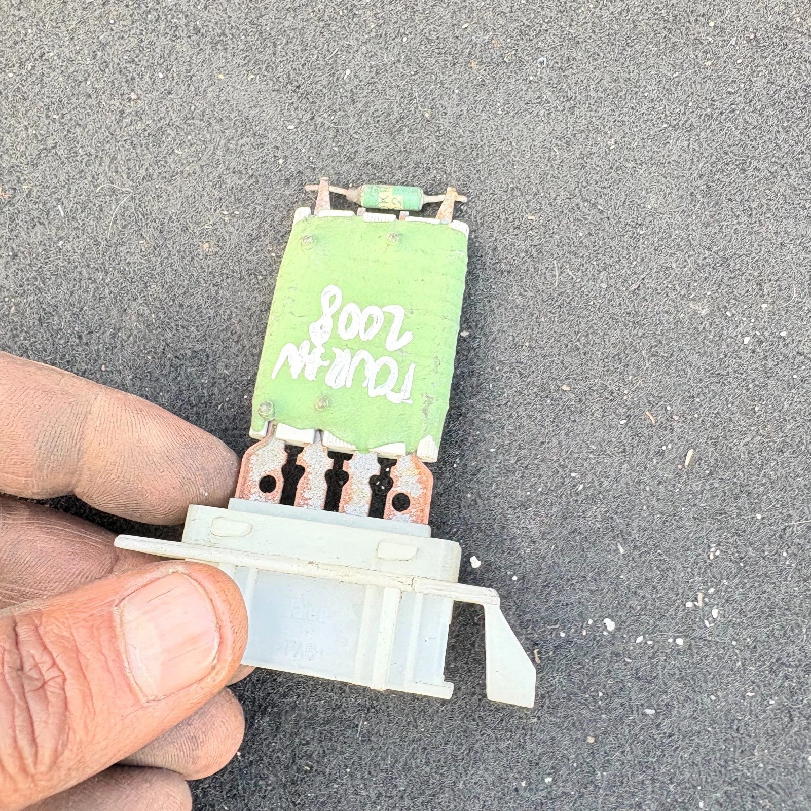 VOLKSWAGEN TOURAN 2008 HEATER BLOWER RESISTOR ELEMENT