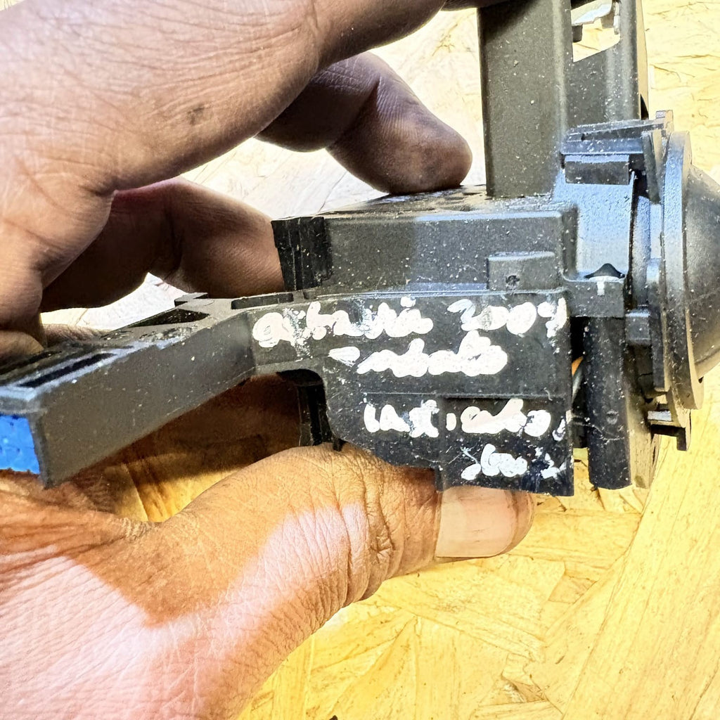 Audi A3 8P Steering Column Wiper Stalk Control Unit Switch 1K0953519A 2007