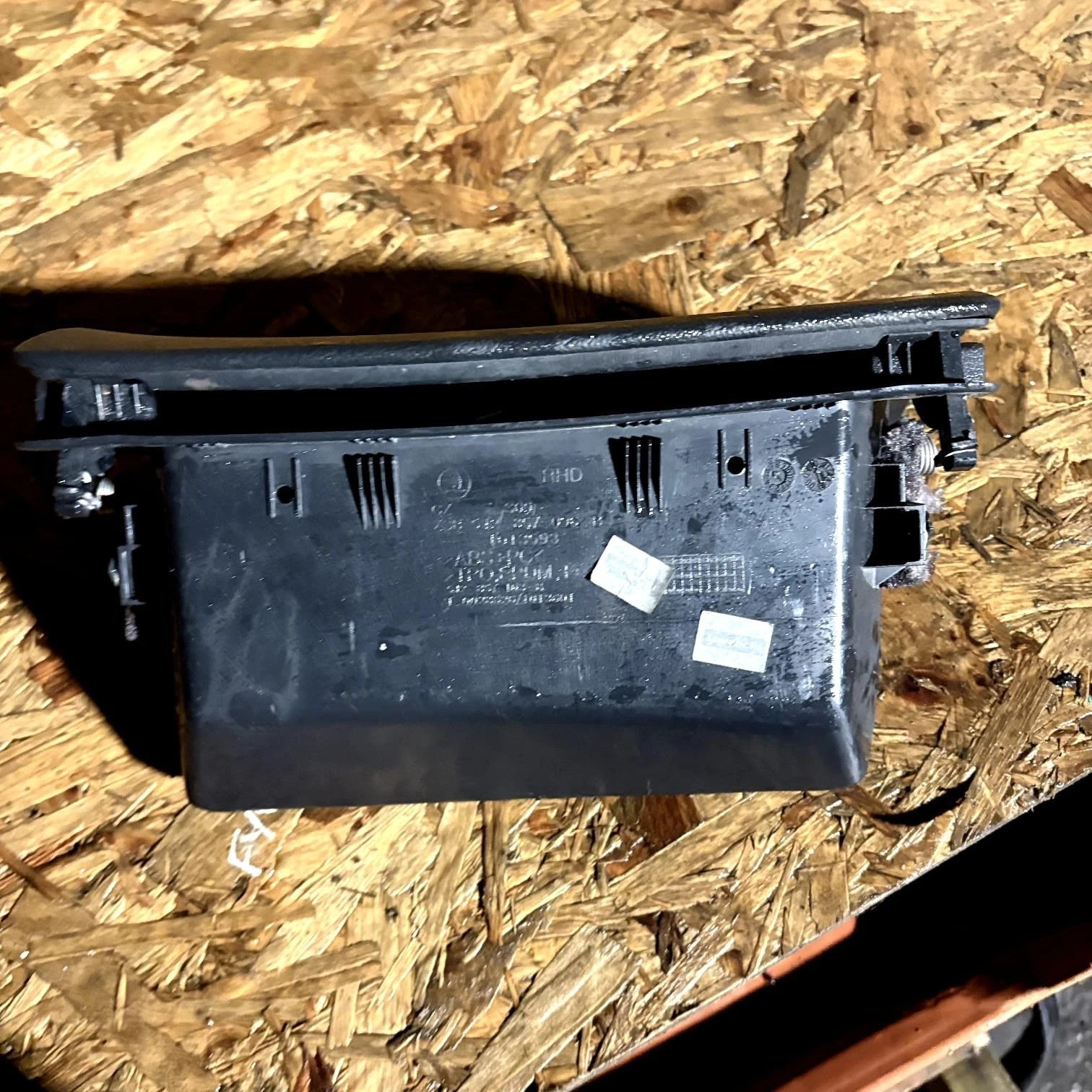 Skoda Fabia Glove Box Storage Compartment Passenger Front 5j2857096 mk2 2009 NSF