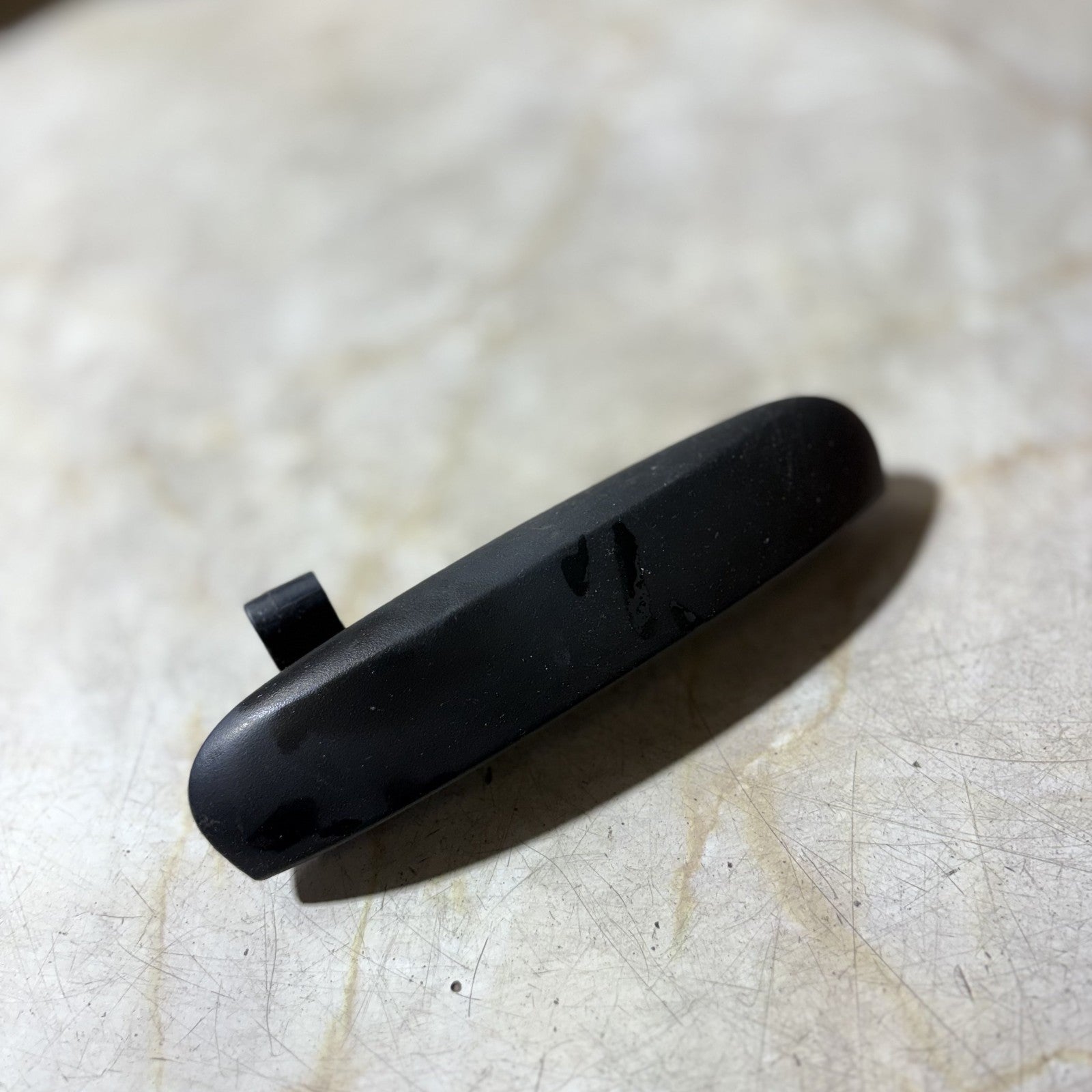 MITSUBISHI COLT 2008-2013 RIGHT FRONT DRIVER SIDE OUTER DOOR HANDLE