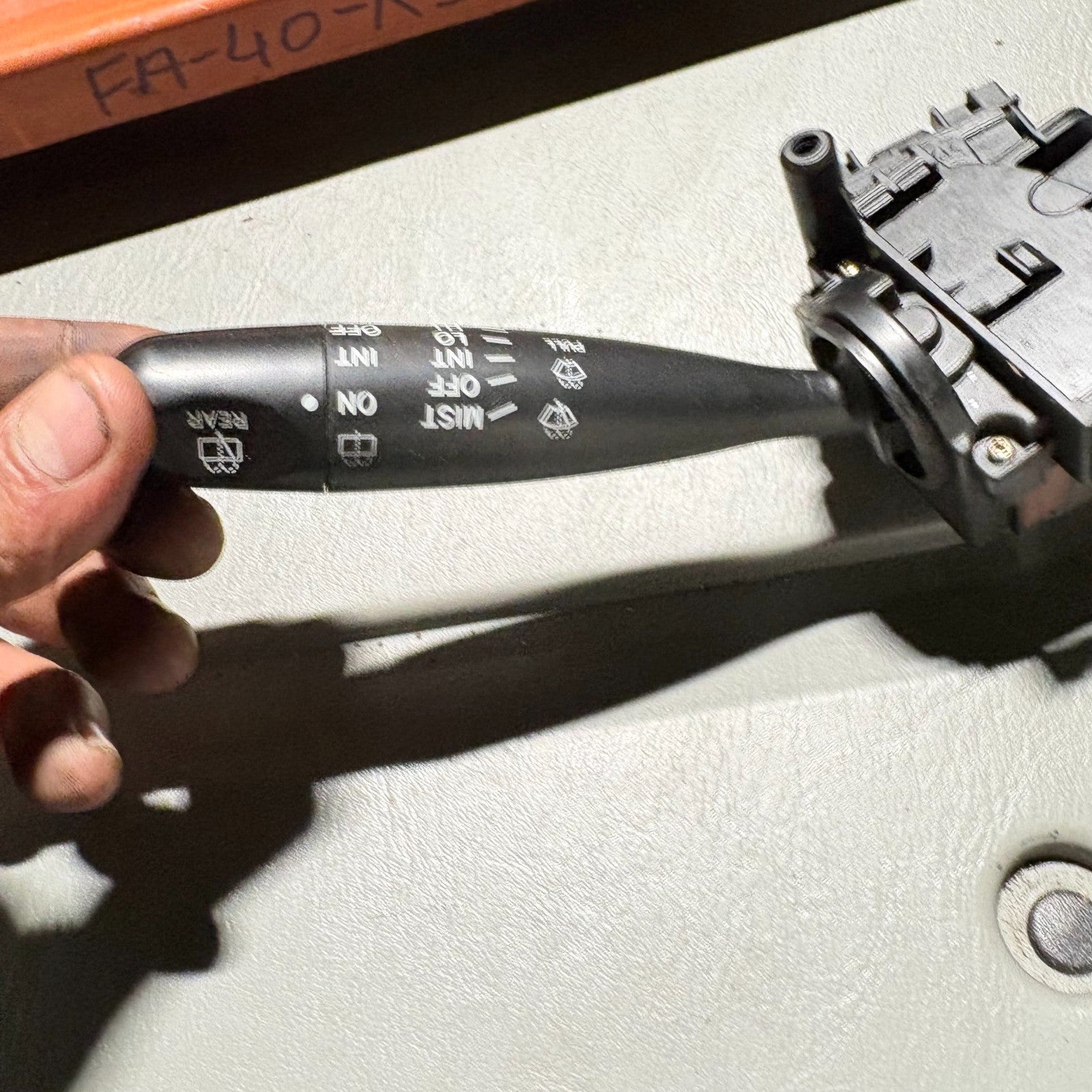 TOYOTA RAV4 XA20 00-05 Windscreen Wiper Control Stalk Switch 42110-173680