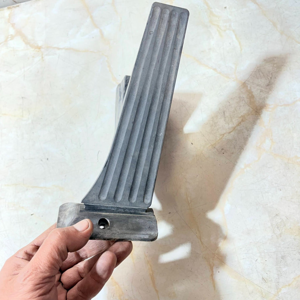 011-2016 BMW 3 SERIES 320 THROTTLE ACCELERATOR PEDAL