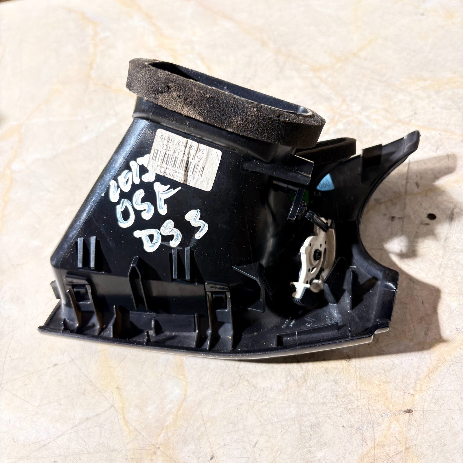 2009-2016 CITROEN DS3 FRONT RIGHT DRIVER SIDE DASHBOARD AIR VENT A1092113