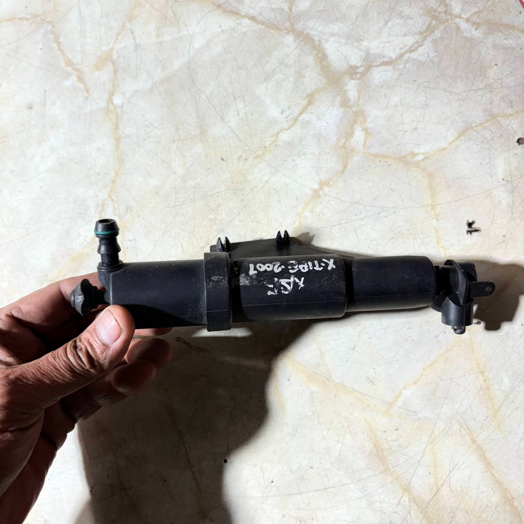Jaguar X-Type 2007 Headlight Washer Left Front Passenger Side