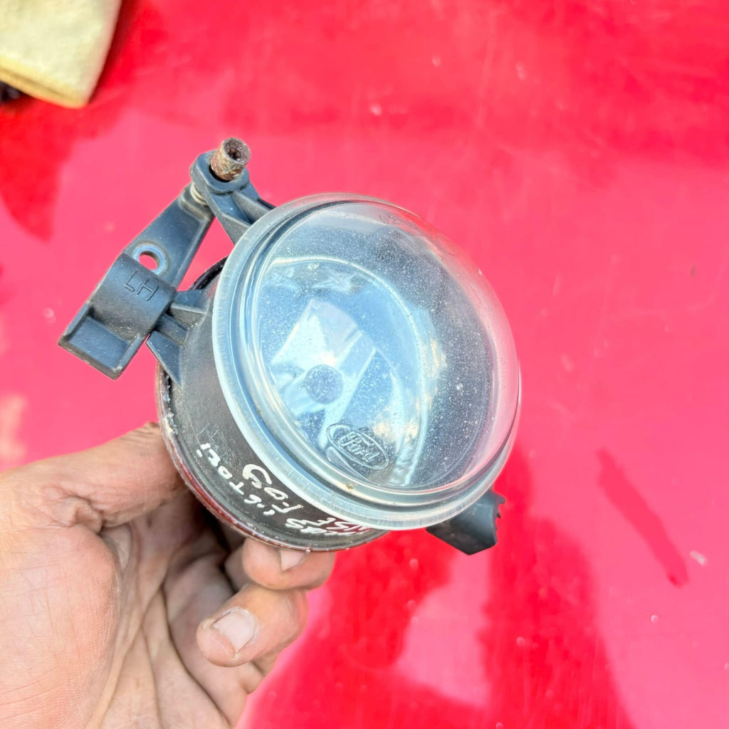 FORD C-MAX NS PASSENGER Front SIDE FOG LIGHT 3M51-15K202-AA A1420-16 NSF