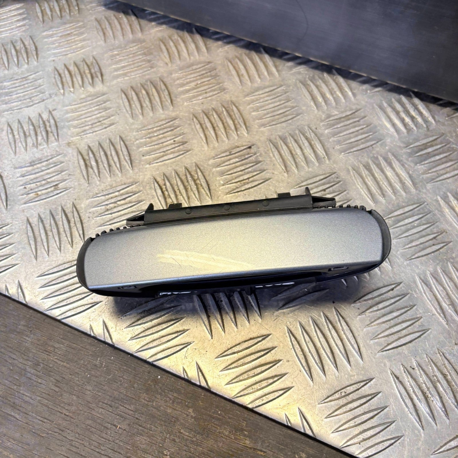 Audi A3 8P 2008-2013 Silver Outer Door Handle Non-Lock Side 4B0839885