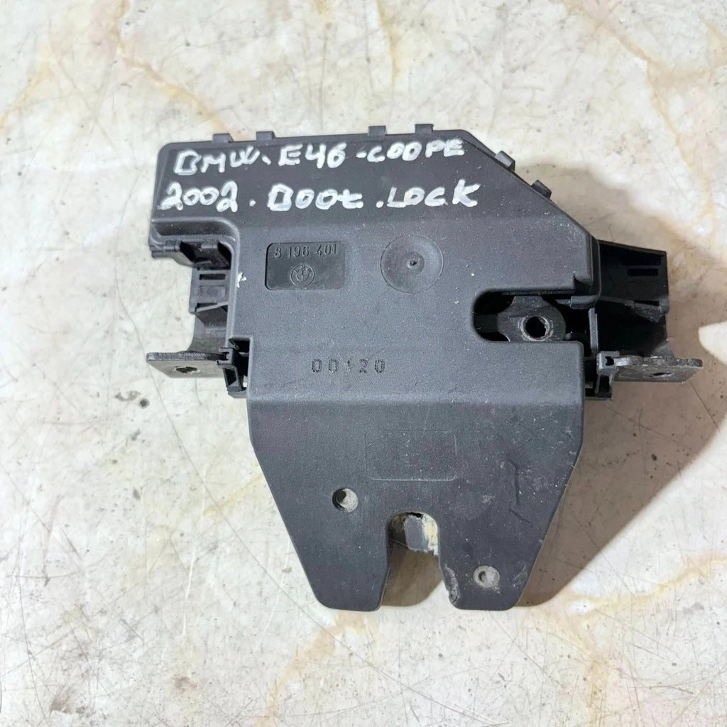 2002 BMW E46 COUPE LOCK TAILGATE 8 196 401