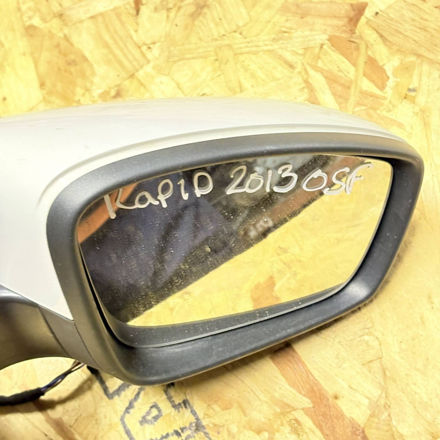 2013 SEAT TOLEDO DRIVER FRONT DOOR WING MIRROR E9026636