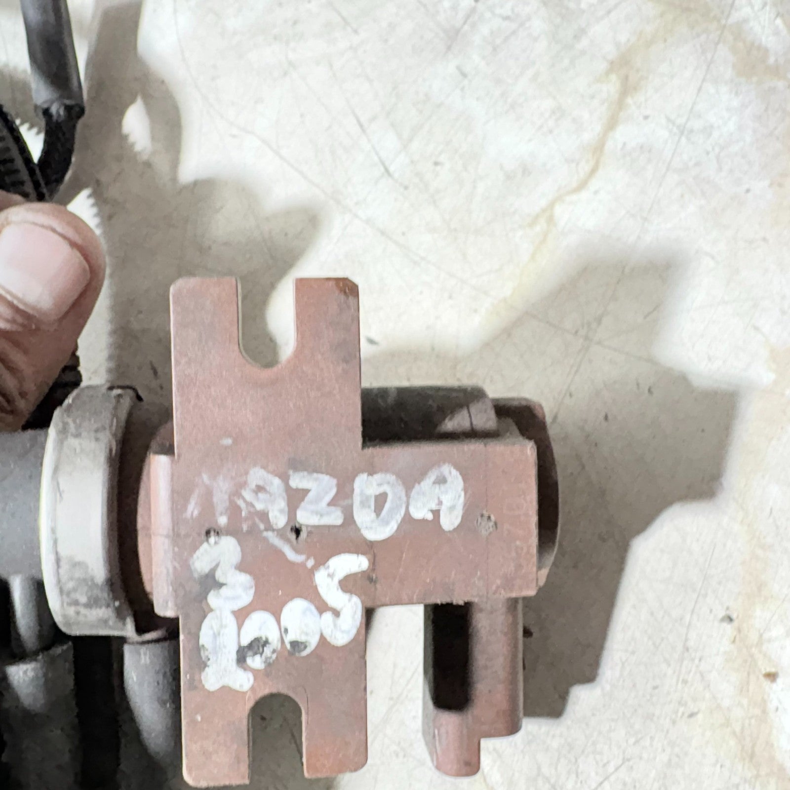 MAZDA 3 2005 VACUUM SOLENOID VALVE AND PIPES