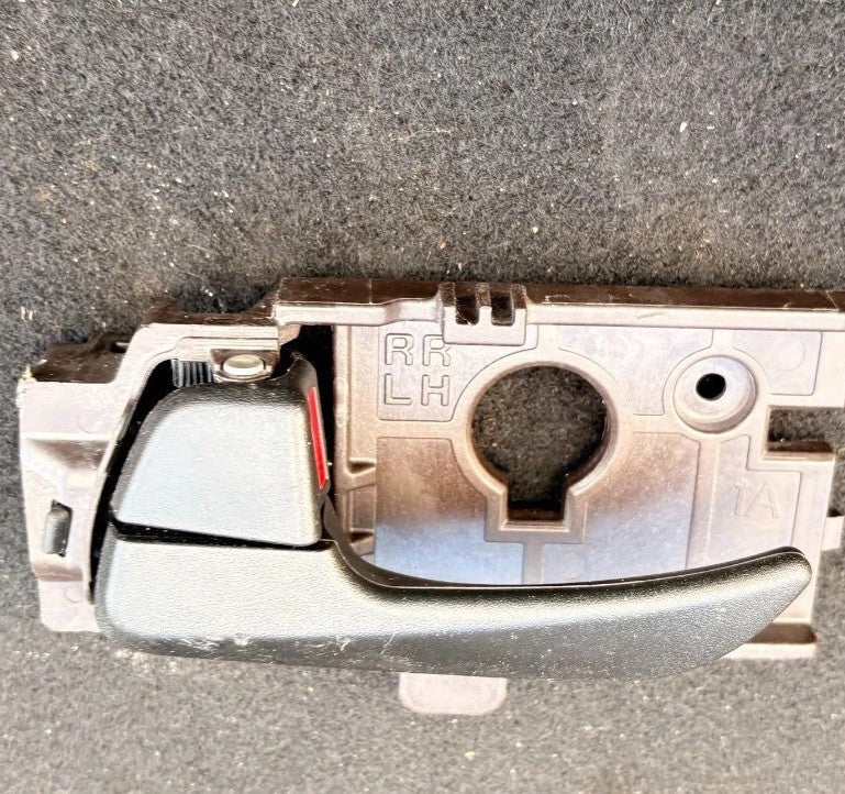 HYUNDAI I10 MK2 13-19 NSR PASSENGER REAR INSIDE DOOR HANDLE 83610B9000