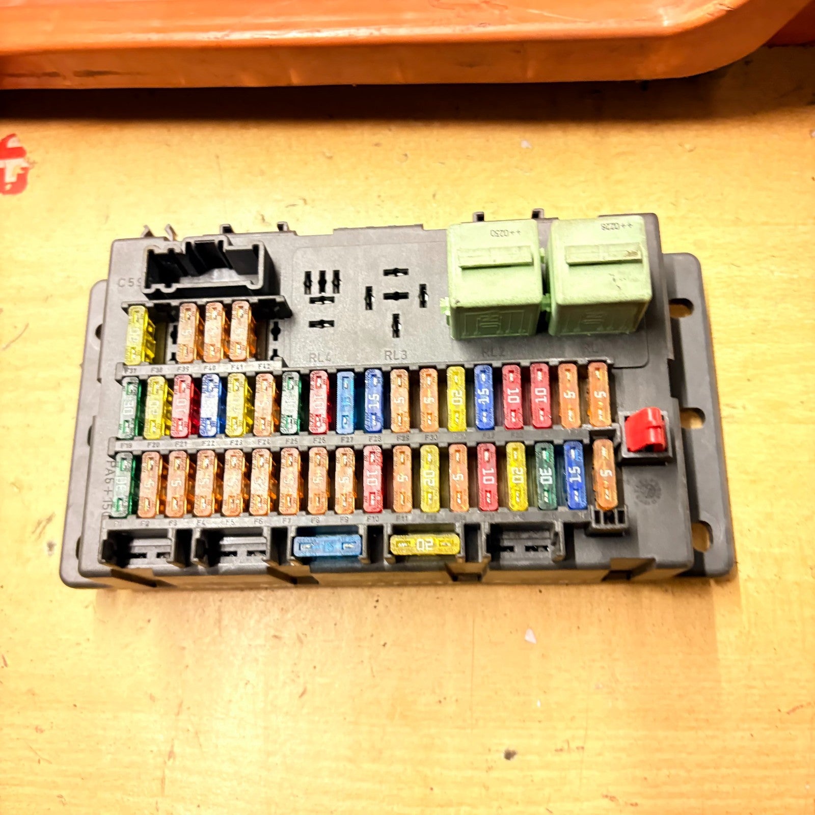 Mini One R50 Under Dashboard Fuse Box Relay Unit 2001-2006 518030317