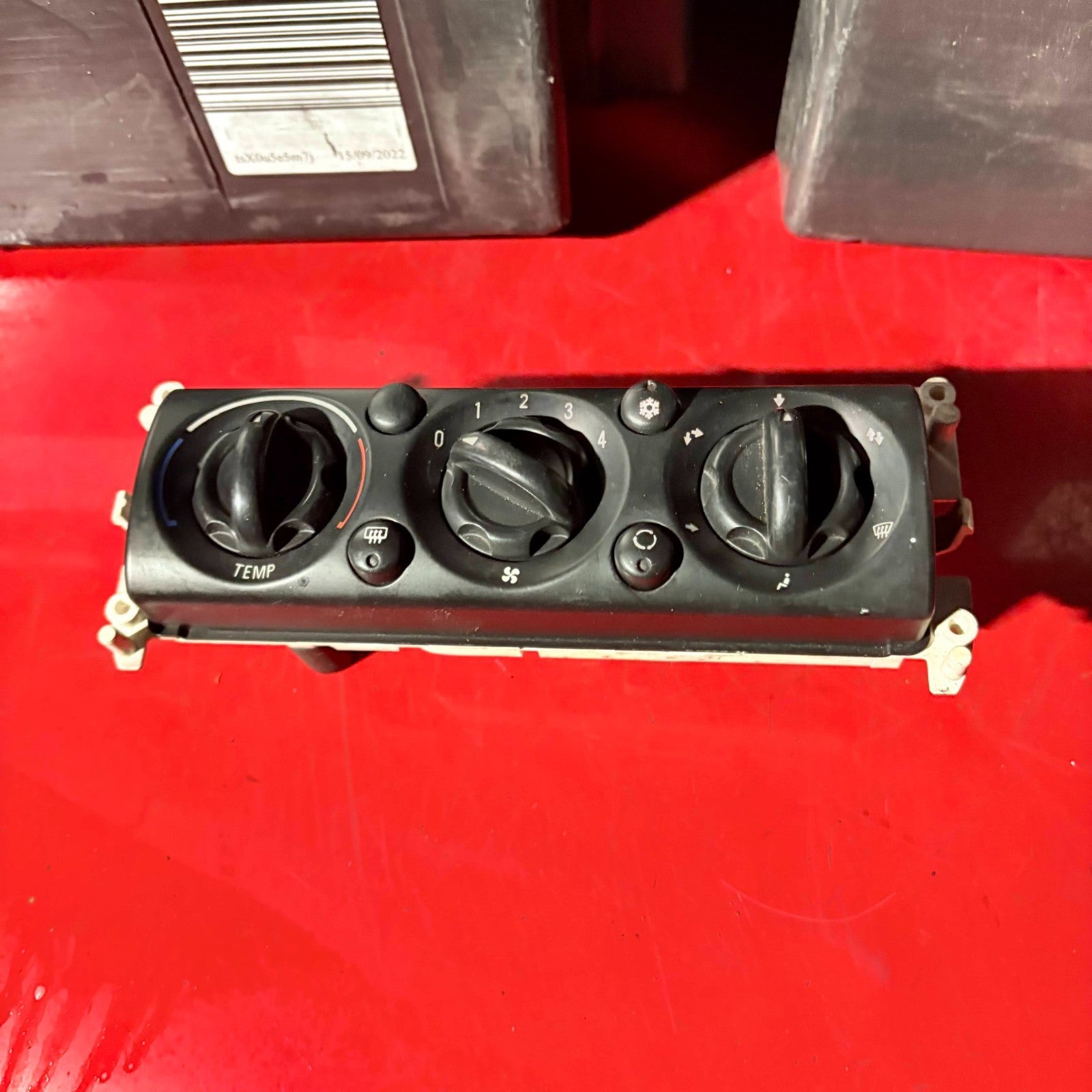 BMW Mini Cooper 2002 Climate Control Heater control unit 64111502214