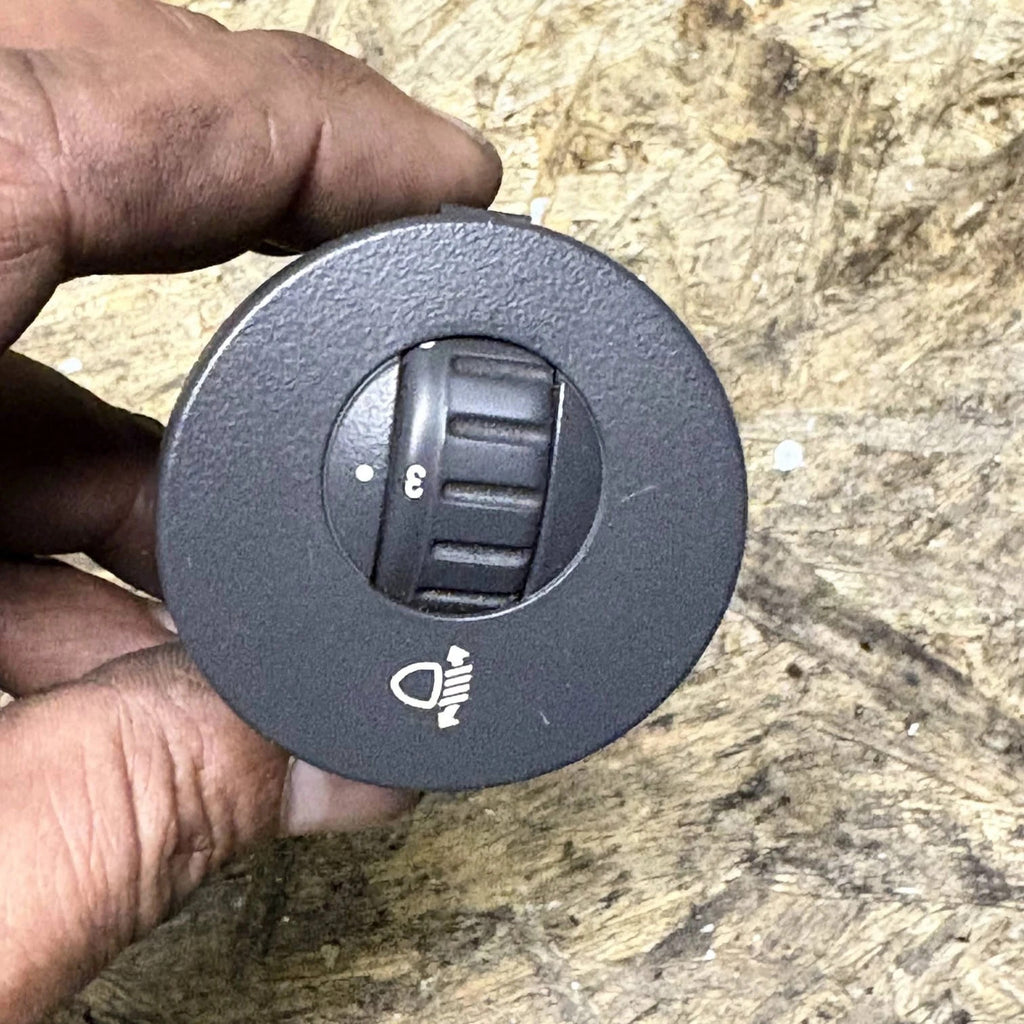 Iveco Daily 1999-2011 Headlight Level Adjuster Switch 0307851426 3492733